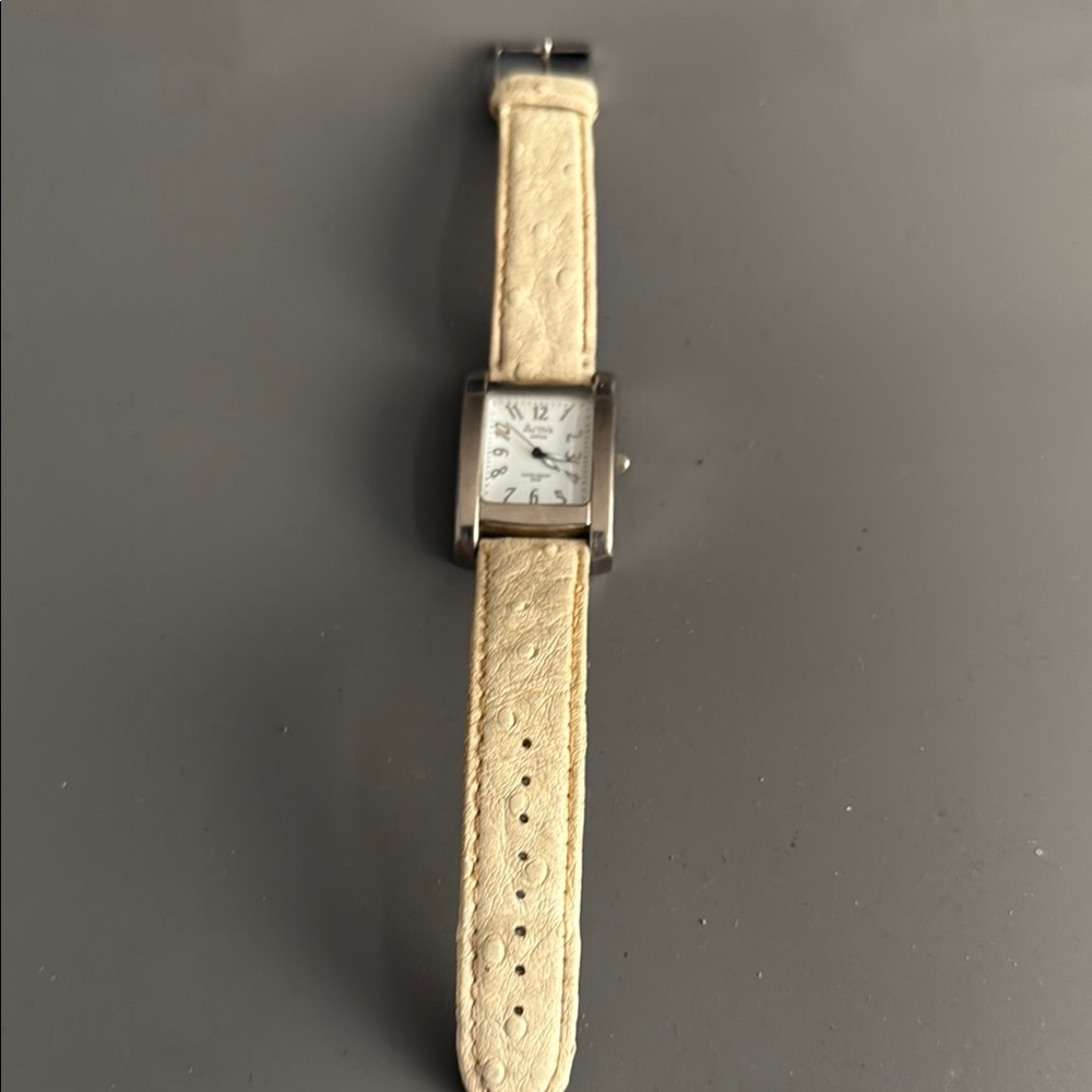 Activa Analog Wristwatch with Water Resistance and Quartz Swiss Movement